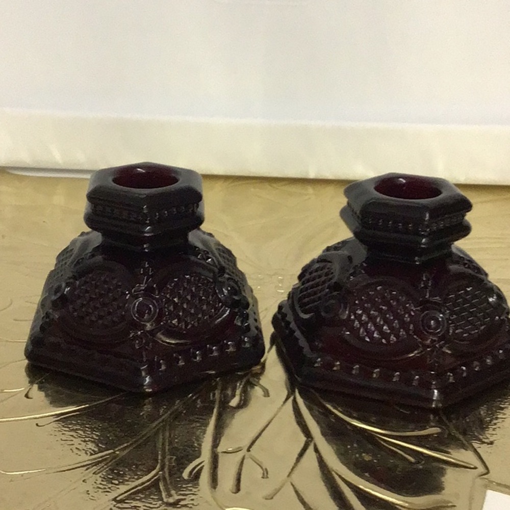 AVON THE 1876 CAPE COD COLLECTION CANDLE HOLDERS